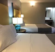 All Seasons Inn & Suites hotel detail image 7