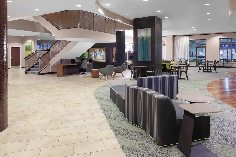 Courtyard by Marriott Downtown Memphis hotel detail image 2