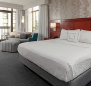 Courtyard by Marriott Downtown Memphis hotel detail image 4