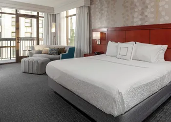 Courtyard by Marriott Downtown Memphis hotel thumbnail 4