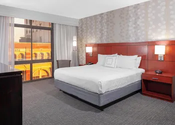 Courtyard by Marriott Downtown Memphis hotel thumbnail 5