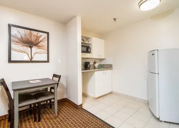Siegel Select Bartlett Extended Stay in Tennessee hotel thumbnail 7