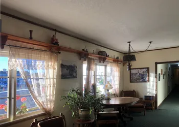 Florence Lighthouse Inn hotel thumbnail 2