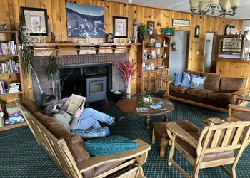 Florence Lighthouse Inn hotel thumbnail 7