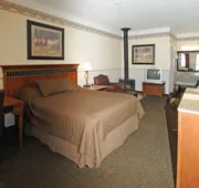 Silver Spruce Inn hotel detail image 4