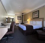 Silver Spruce Inn hotel detail image 7