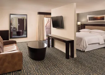 Sheraton Salt Lake City Hotel hotel thumbnail 7