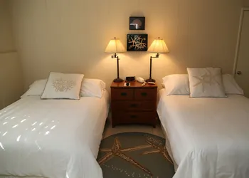 The Tides Laguna Beach hotel thumbnail 5
