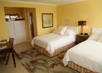 The Tides Laguna Beach hotel thumbnail 7