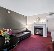 John Carver Inn & Spa hotel detail image 4