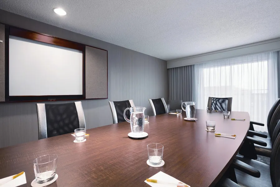 Courtyard by Marriott Layton hotel detail image 6