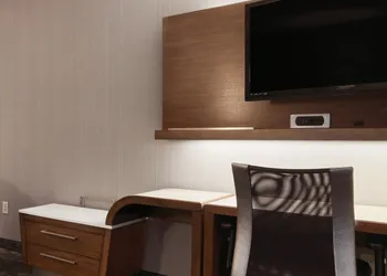 Courtyard by Marriott Layton hotel thumbnail 7