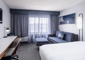 Courtyard by Marriott Salt Lake City Airport hotel thumbnail 8