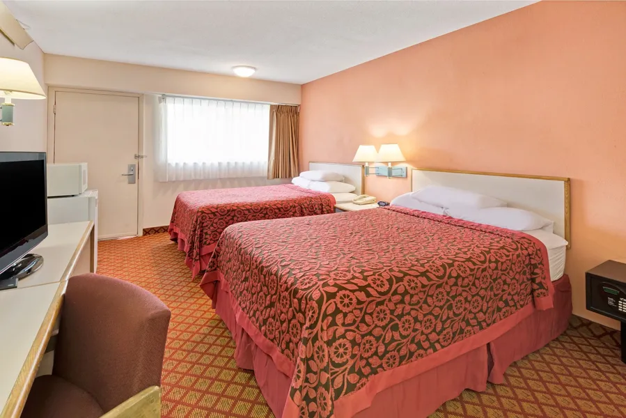 Days Inn by Wyndham Overland Park/Metcalf/Convention Center hotel detail image 6