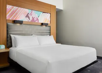 Aloft by Marriott Leawood-Overland Park hotel thumbnail 6