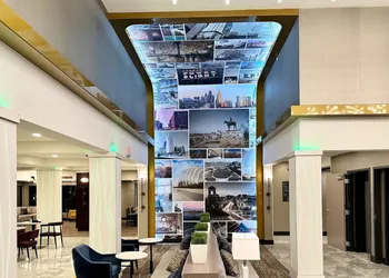 Holiday Inn Kansas City Downtown by IHG hotel thumbnail 3
