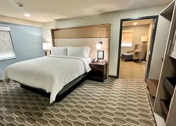 Holiday Inn Kansas City Downtown by IHG hotel thumbnail 8