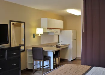 Extended Stay America Suites Kansas City Overland Pk Nall Av hotel thumbnail 6