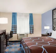 Super 8 by Wyndham Lenexa Overland Park/Mall Area hotel detail image 7