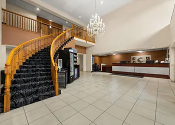 Comfort Suites Kansas City - Liberty hotel thumbnail 2