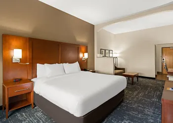 Comfort Suites Kansas City - Liberty hotel thumbnail 3