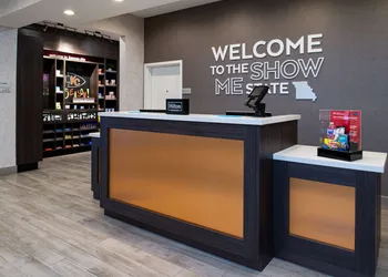 Hampton Inn Kansas City Northeast hotel thumbnail 6
