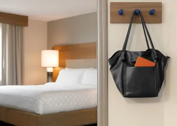 Candlewood Suites Northeast Kansas City by IHG hotel thumbnail 3