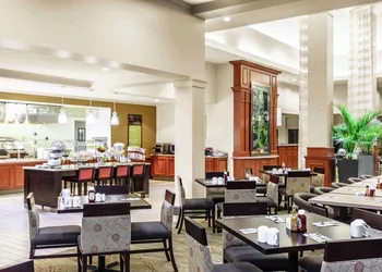 Hilton Garden Inn Independence hotel thumbnail 4