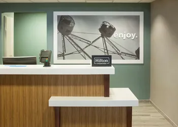Hampton Inn Kansas City - Liberty hotel thumbnail 5