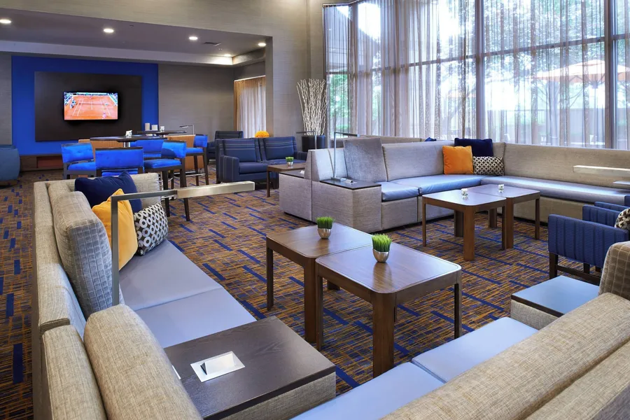 Courtyard by Marriott Kansas City Overland Park/Convention Center hotel detail image 2