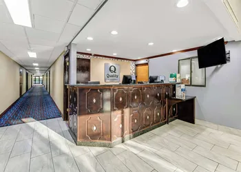 Quality Inn Merriam Kansas City hotel thumbnail 5