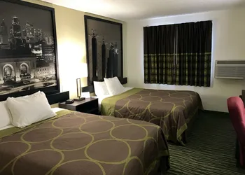 Super 8 by Wyndham Independence Kansas City hotel thumbnail 7