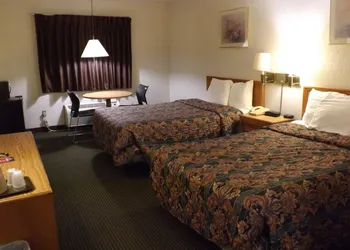KCI Lodge hotel thumbnail 7
