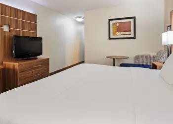 Best Western Plus Kansas City Airport-KCI East hotel thumbnail 3