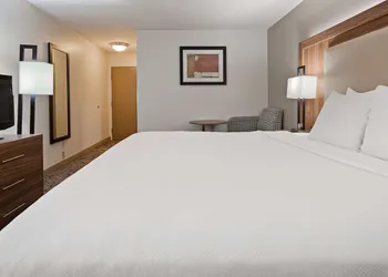 Best Western Plus Kansas City Airport-KCI East hotel thumbnail 5