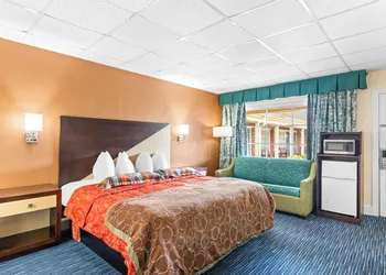 Rodeway Inn Williamsburg Historic Area hotel thumbnail 7