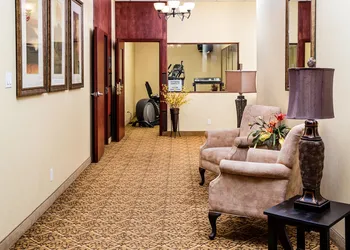 Days Inn by Wyndham Edmonton Downtown hotel thumbnail 4