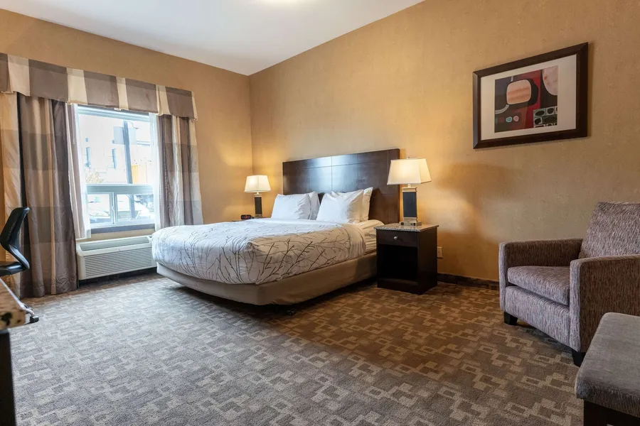 Best Western Plus South Edmonton Inn & Suites hotel detail image 2