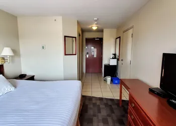 Travelodge by Wyndham Stony Plain hotel thumbnail 5