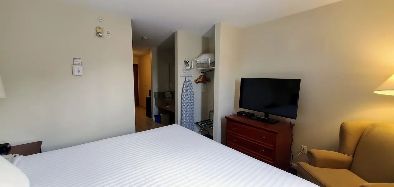 Travelodge by Wyndham Stony Plain hotel detail image 6