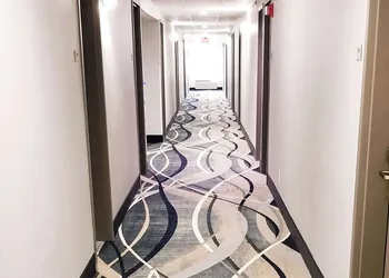 Quality Inn & Suites Cincinnati Sharonville hotel thumbnail 5