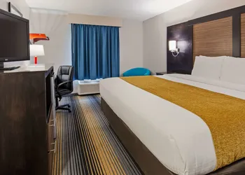 SureStay Hotel by Best Western Florence hotel thumbnail 5