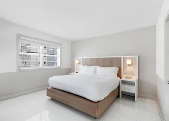 Townhouse Hotel, BW Signature Collection hotel thumbnail 6