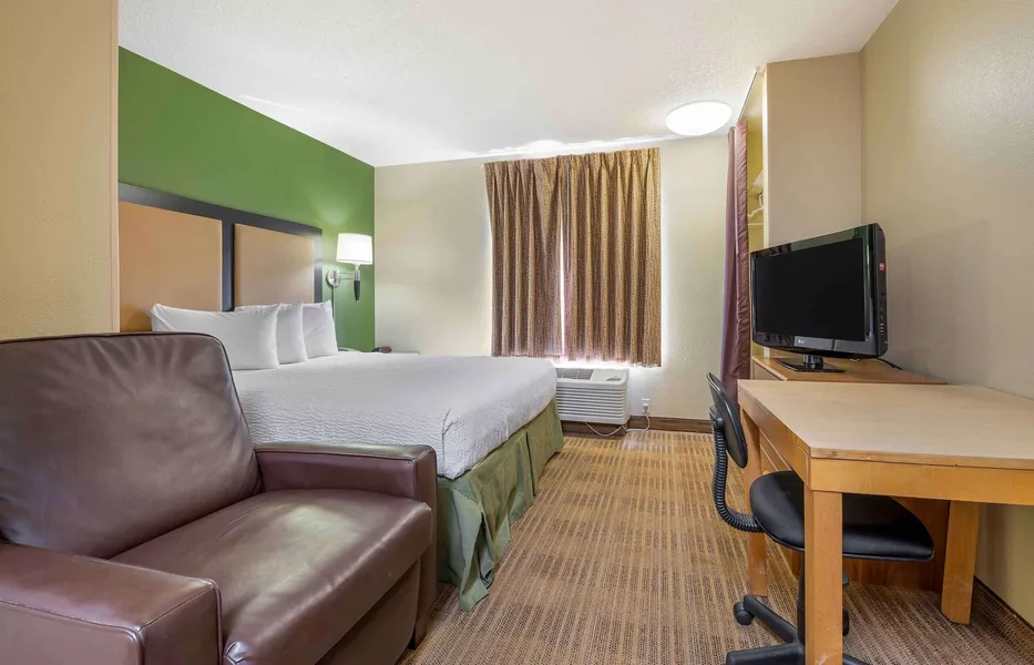 Extended Stay America Suites Cincinnati Blue Ash Kenwood Rd hotel detail image 6