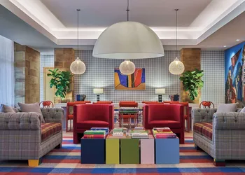 Graduate by Hilton Cincinnati hotel thumbnail 2