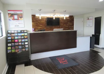 Red Roof Inn Walton - Richwood hotel thumbnail 2