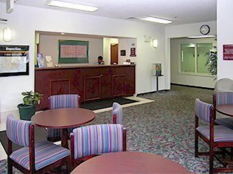 Suburban Studios Mason Hwy 42 hotel detail image 6