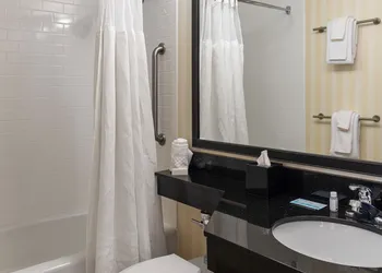 Chester Inn & Suites hotel thumbnail 6