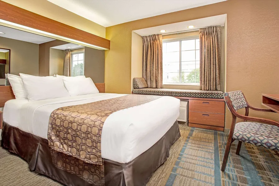 Microtel Inn & Suites by Wyndham Mason/Kings Island hotel detail image 6