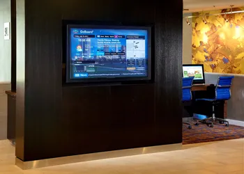 Courtyard by Marriott Cincinnati Blue Ash hotel thumbnail 2